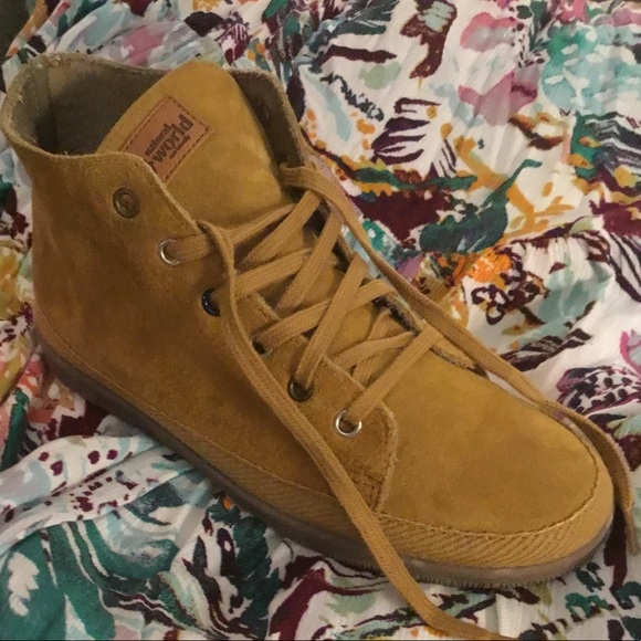 Natural World Shoes - NEW* Natural World Deep Sand Color Suede Shoes